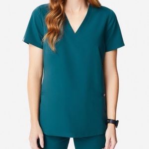 Figs Caribbean Blue Casma Top